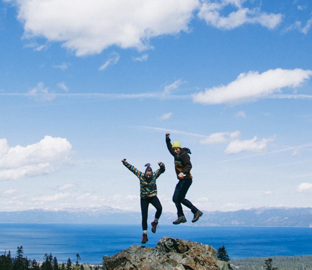 7 Badass Outdoor Date Ideas