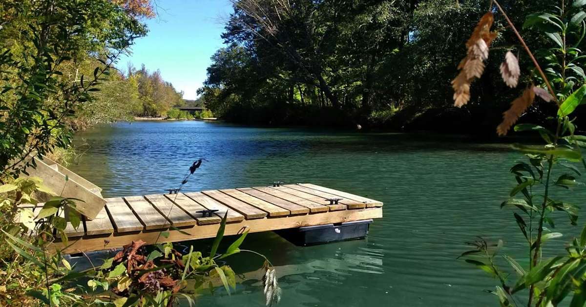 Private River Cabin Kayaks Included Thunder Mountain River Camp