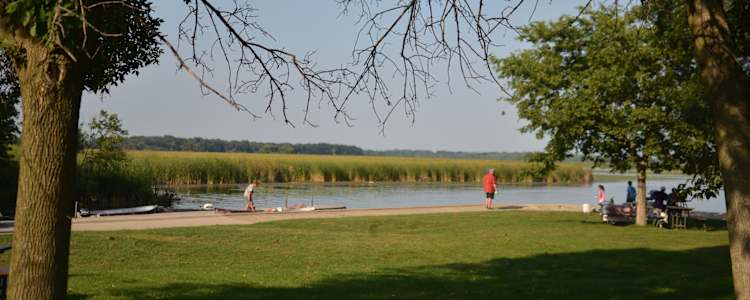 Best Camping In And Near Chain O Lakes State Park Il