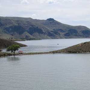 Lake Owyhee Lake Owyhee