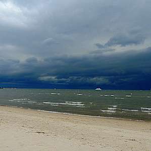 Storm coming in. That's the Cape May-Lewes Ferry out there. Glad we're on the shore.