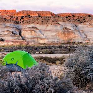 tent lodging canyon