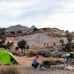 tent people mountain