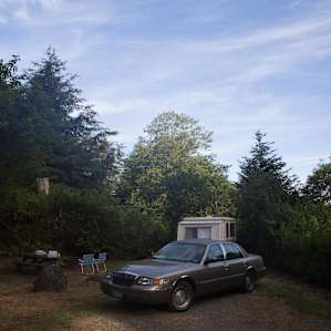 rv picnic table lodging