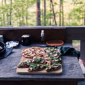 Gourmet camp eats ala skillet pizza