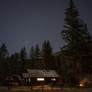 cabin forest stars