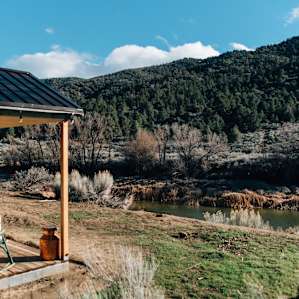cabin mountain lodging