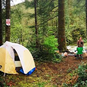Finally back at camp! It didn't rain for the rest of the night so we were able to cook in the open and hang by the waterfall. Protip: Fairy Lights are a car camping necessity.