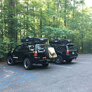 stopped here in 2016 for a quick 1-nighter on the way to NE Tennessee. Great hidden camping area; deep in mosquitos - bring bug spray. Fills up pretty quick too, and the registration box was stuffed.