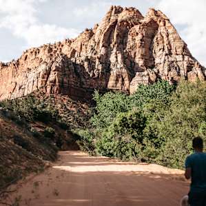 The walk to the Water Canyon Trailhead