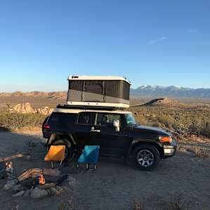 A bar and a tent in the desert