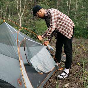 tent people lodging