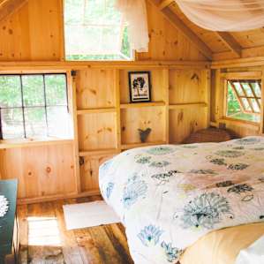 Main bedroom.