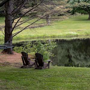 Pond seating