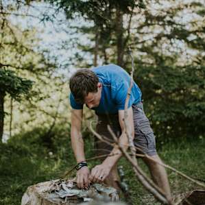 starting a fire with flint and steel
