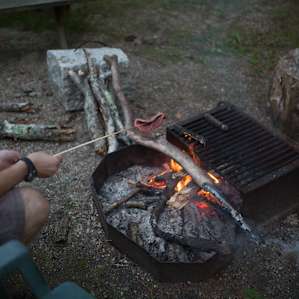 cooking food campfire
