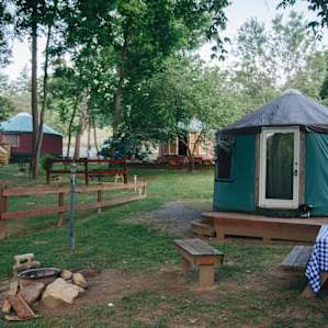 yurt picnic table lodging