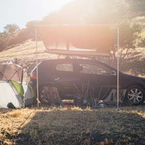 Setting up basecamp at Dora-Rozi!