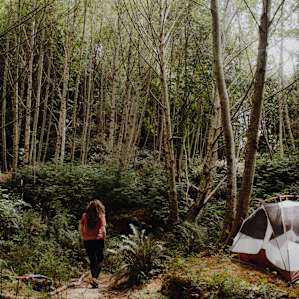 tent people lodging
