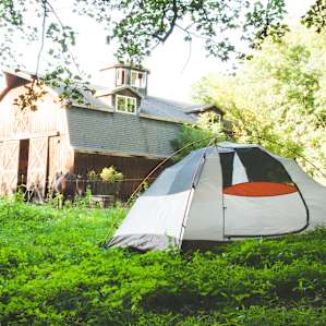 There's several places on Jeanine's property you can set up your tent. I chose to set up mine in a shady spot right next to the horses and barn!