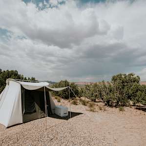 Set your tent up on a number of sites overlooking a vast landscape