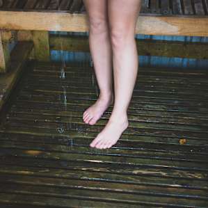 Enjoy a hot shower in the open air shower house.