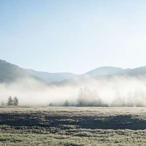 We awoke to the first frost of the season, beautiful mist filling the surrounding valley, and blue skies.