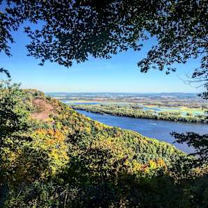 Campground hiking trail overlook #1