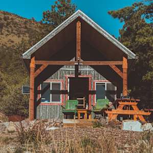 A beautiful little cabin