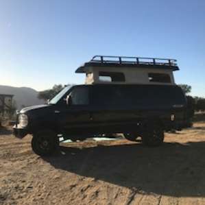 Plenty of space to park our ultravan and have great views!