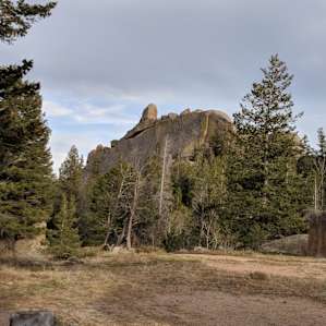 In the fall the campsites are empty and spacious