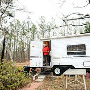 This camper was great for using the kitchen sink and bathroom.
