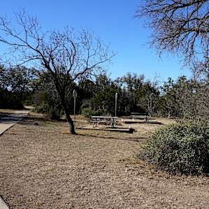 Each camp site has a picnic table, fire ring, lantern hook and there's a shared water spigot. Campsites too close to each other. We wouldn't want to be here during the peak season.