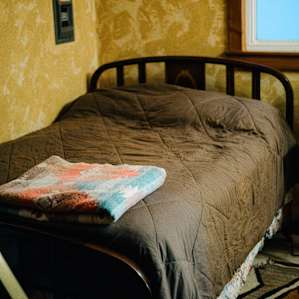 Sleeping arrangements include a very comfortable full bed and a bunkbed set!
