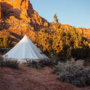 tent lodging canyon