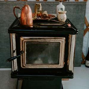Wood burning fire place.