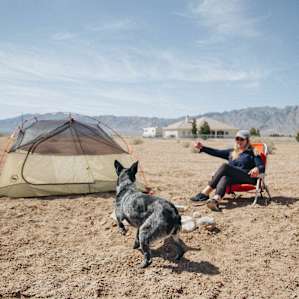 tent people mountain