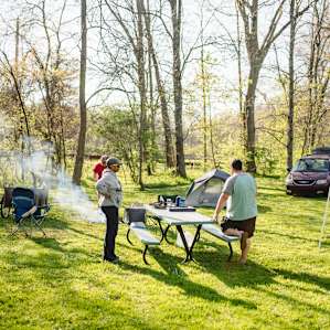 tent people picnic table