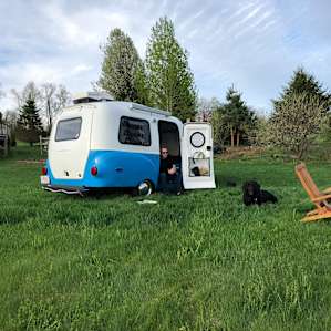 Fantastic location for both tent and small campers