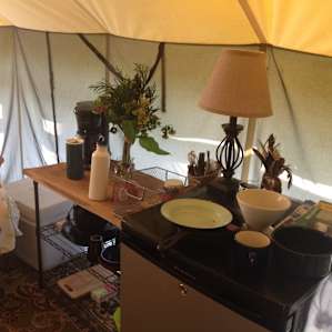 Private Creekside Glamping