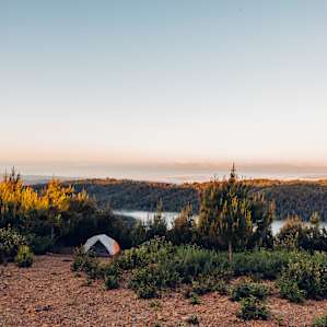 tent mountain lodging