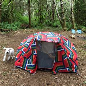 Nora the pup had a great time and it was remote enough that she could safely be off leash!