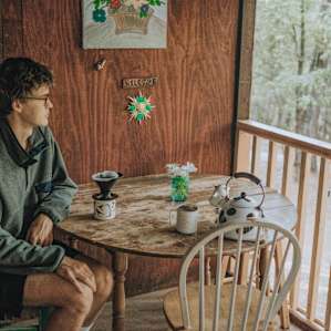The perfect space to eat breakfast (or any meal)!
