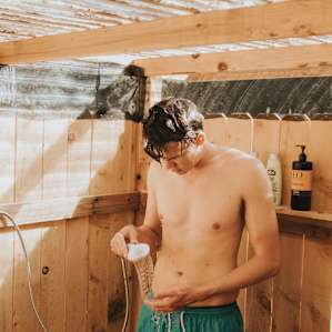 There is a hot-water shower on site, and we were very thankful! It was so clean and had everything you could need.
