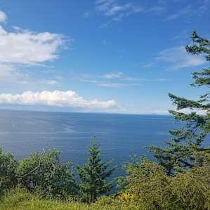 Historic Bluff Sunset Retreat