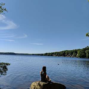Lakeside Forest with Sauna