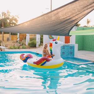 San Diego Poolside Glamp