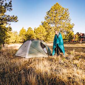 Crawling out of the tent into the chilly morning air