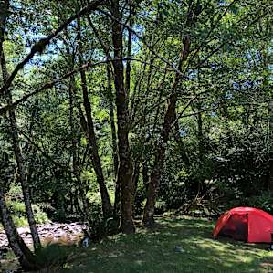 Powder Creek Campsites