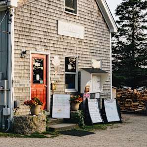 camp office / store